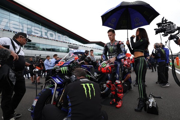 Amuk Quartararo: Yamaha Dihujat, Dovizioso Jadi Korban?