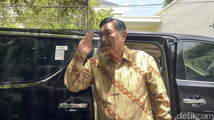 Garis Kemiskinan Baru: Luhut Ungkap Angka Mengejutkan?
